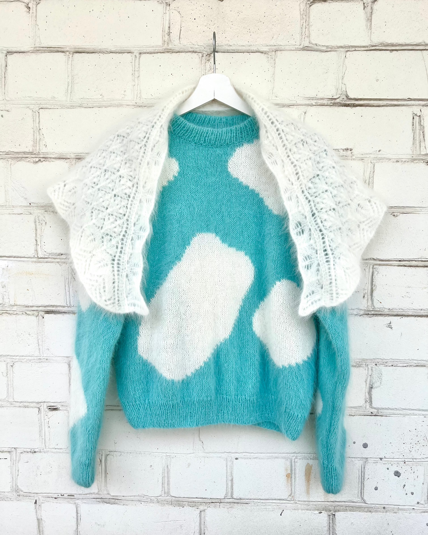 Small Fluffy “Babusia” Shawl in White Color