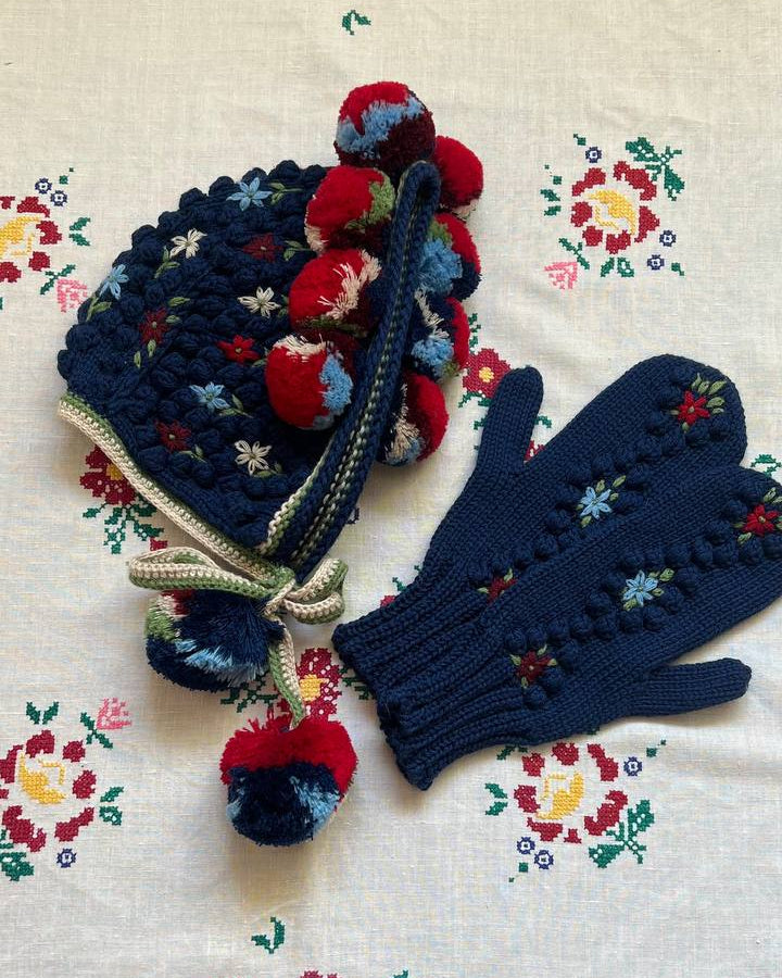 Deep Blue Ethnic Mittens