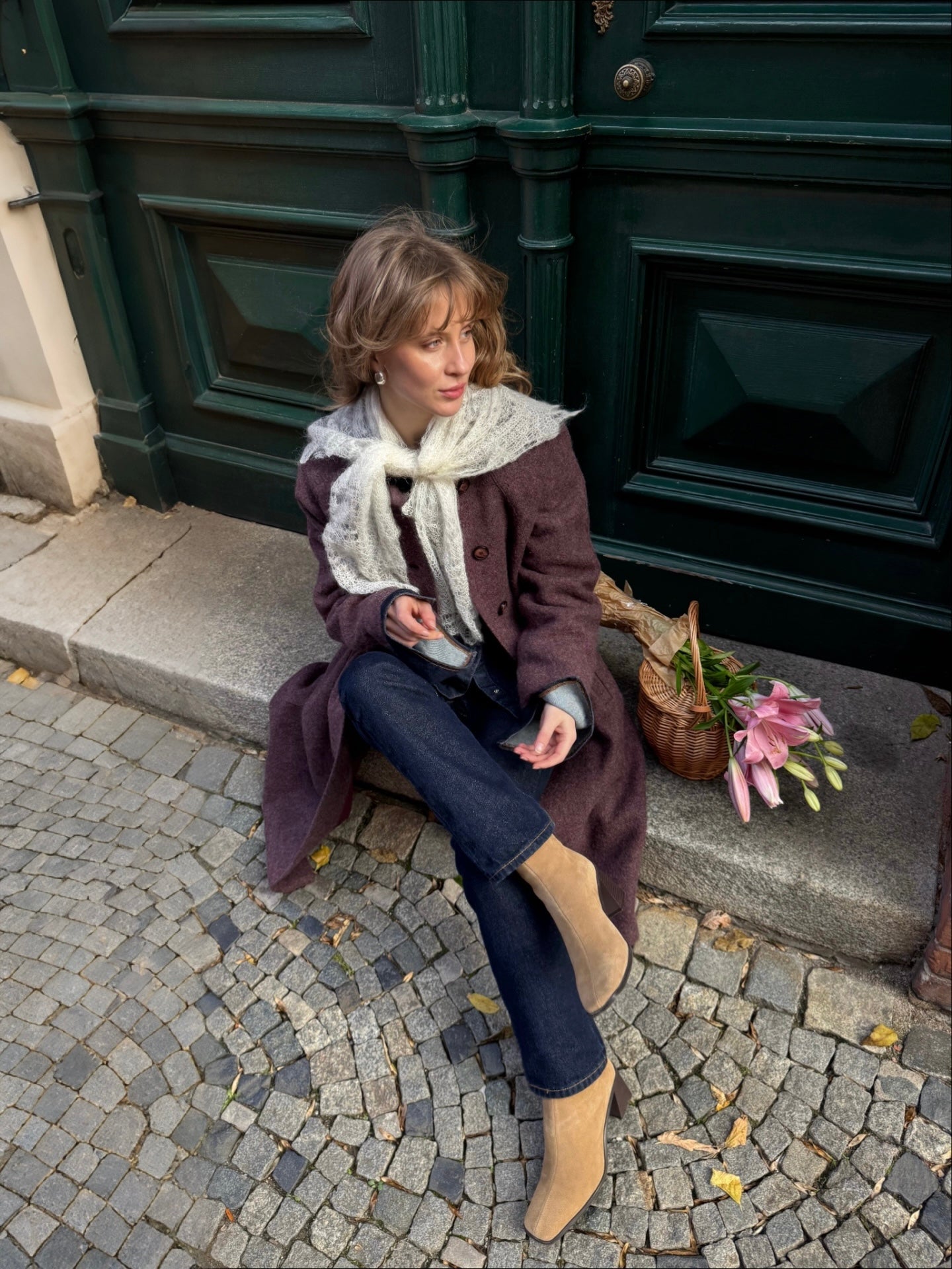 Square “Babusia” Shawl in Milk White Color