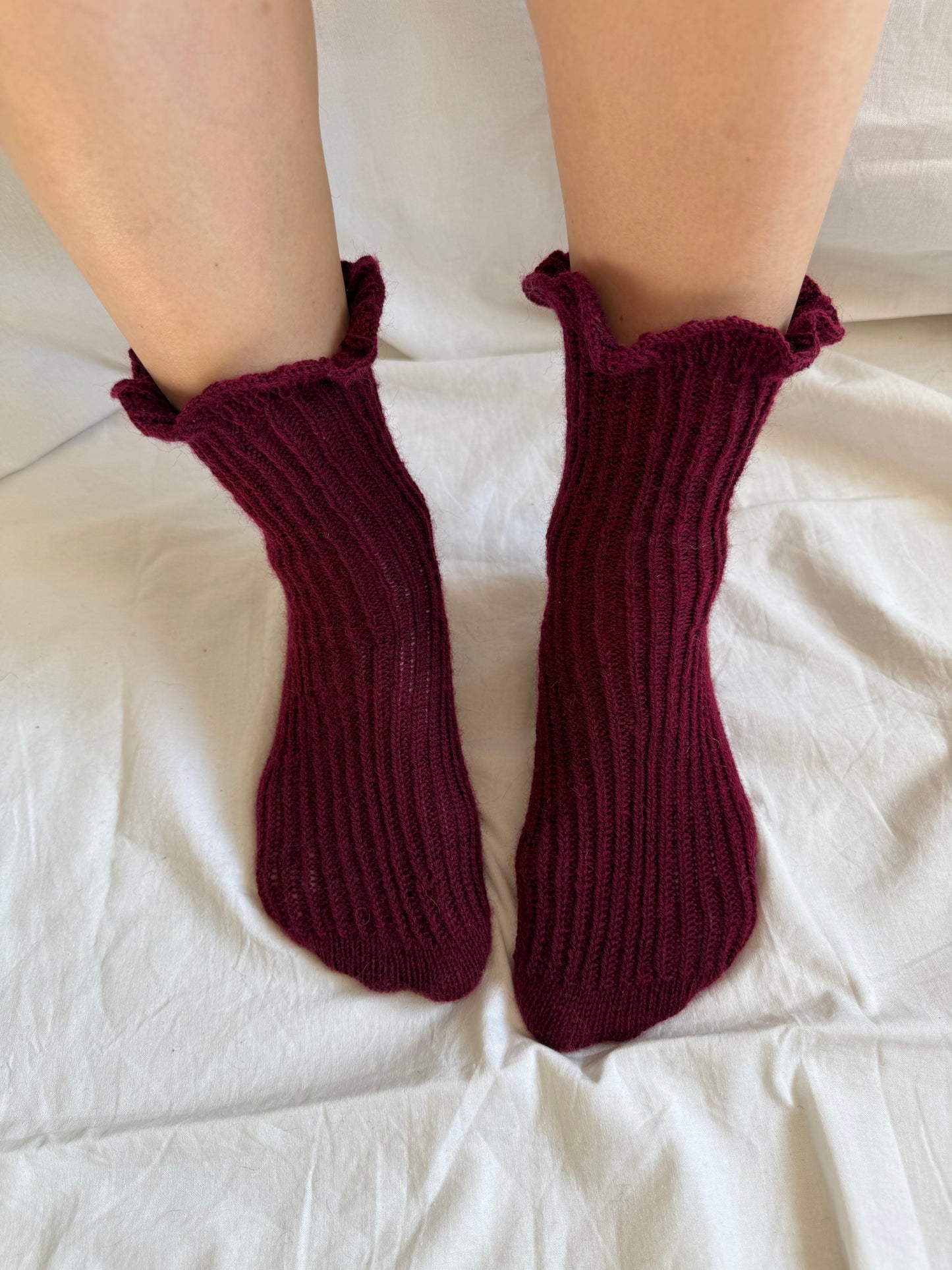 Wine Red Wool Socks with Ruffle